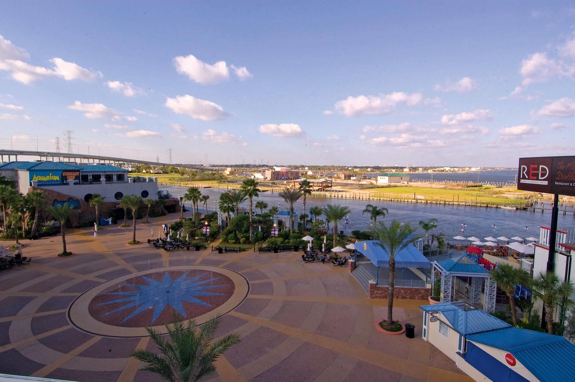 Boardwalk Inn Kemah Exterior foto