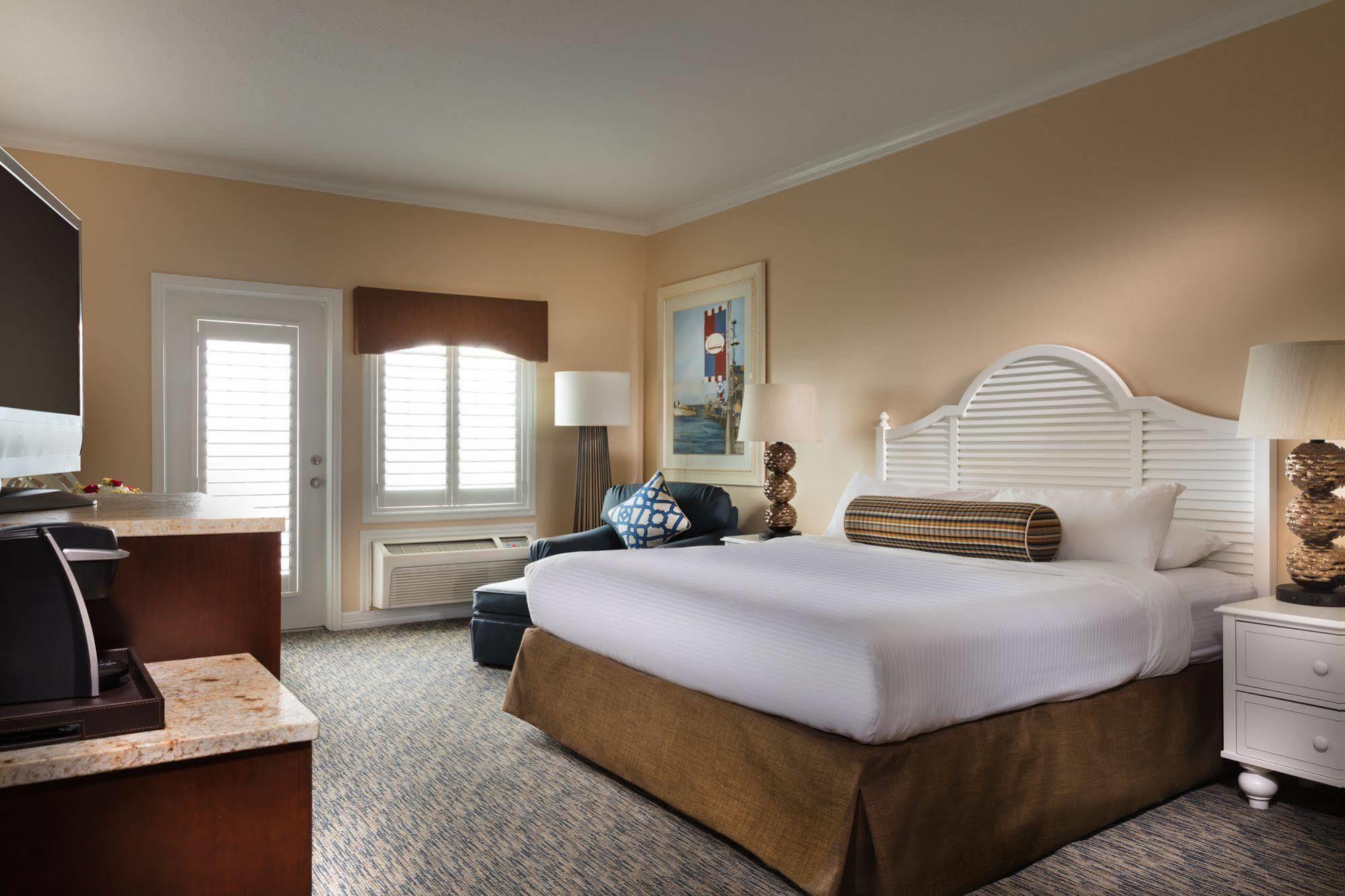 Boardwalk Inn Kemah Exterior foto